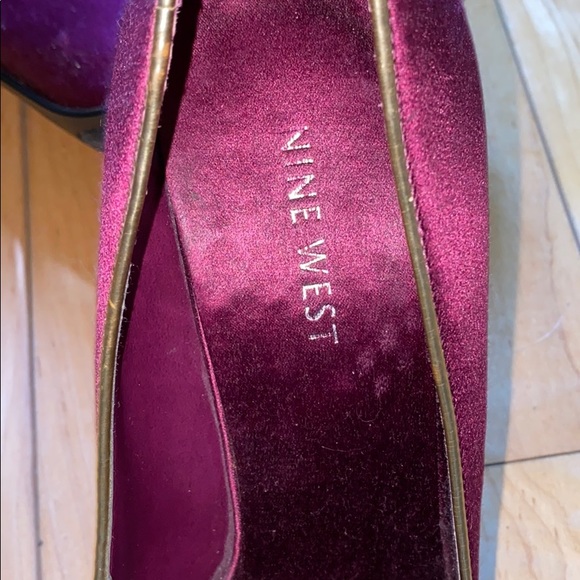 Nine West Silk shoes - Picture 5 of 7